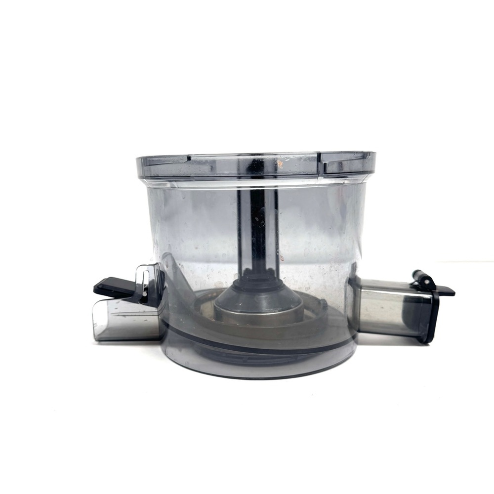 Omega OMJCSMVB Time Saving Low Speed Cold Press Batch Juicer Auger Chamber